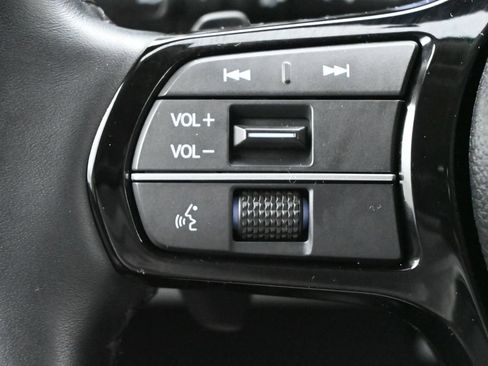 Used 2024 Honda Pilot Elite image 7