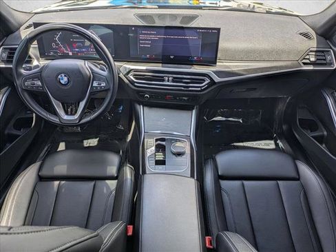 Used 2023 BMW 330i Sedan w/ Driving Assistance Package RWD image 19