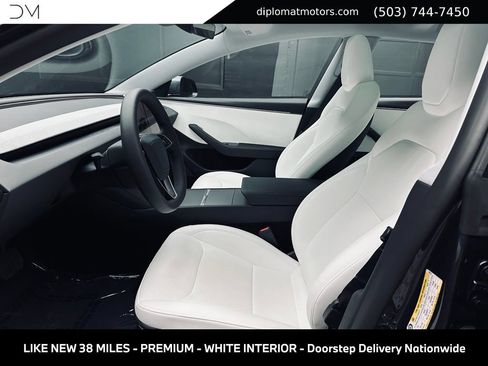 Used 2026 Tesla Model 3 RWD image 17