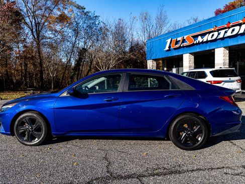 Used 2021 Hyundai Elantra SEL FWD image 3