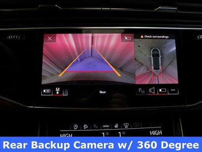 New 2026 Audi SQ8 Prestige