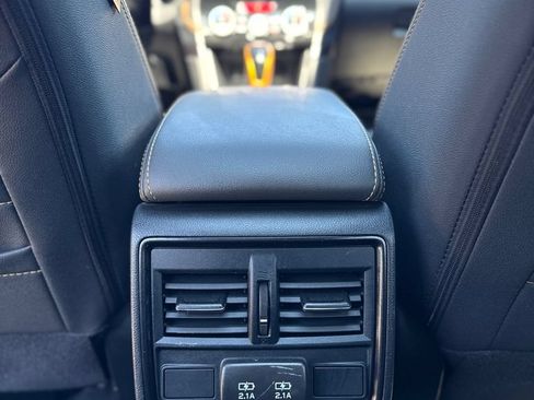 Used 2024 Subaru Forester Wilderness w/ Wilderness Package AWD/4WD image 28