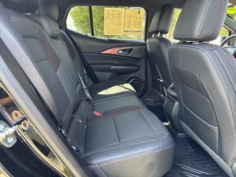 Used 2025 Chevrolet Equinox EV RS AWD/4WD image 24