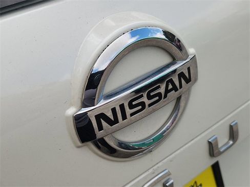 Used 2021 Nissan Rogue SL image 30