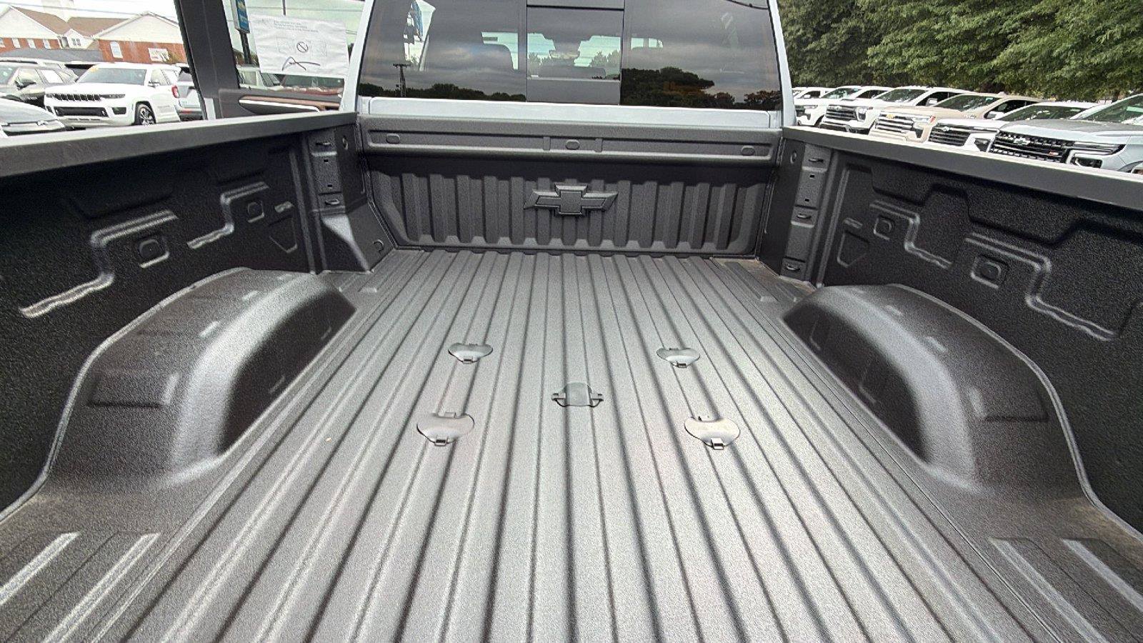 New 2026 Chevrolet Silverado 2500 High Country w/ High Country Premium Package AWD/4WD image 14