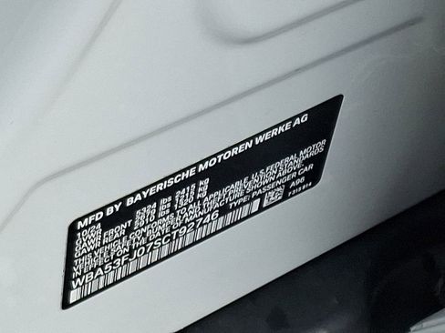 Used 2025 BMW 530i xDrive image 28