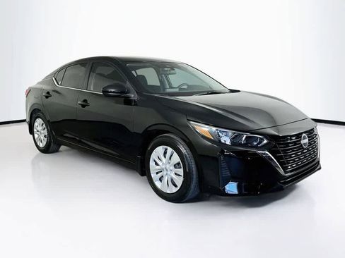 Used 2025 Nissan Sentra S FWD image 23