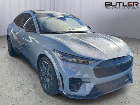 Used 2024 Ford Mustang Mach-E GT image 5