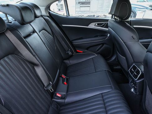 New 2026 Genesis G70 2.5T Prestige image 20