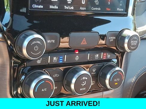 Used 2019 RAM 1500 Limited AWD/4WD image 17