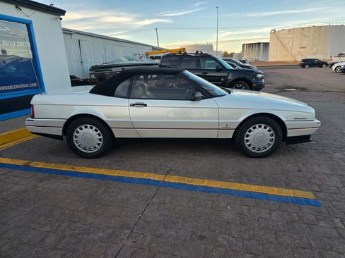Used 1993 Cadillac Allante FWD image 5