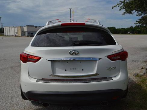 Used 2015 INFINITI QX70 2WD w/ Premium Package image 10