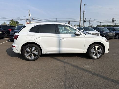 Used 2023 Audi Q5 Premium Plus w/ Premium Plus Package AWD/4WD image 6