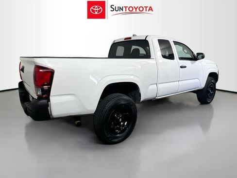 Used 2019 Toyota Tacoma SR RWD image 4
