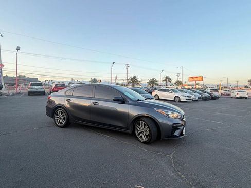 Used 2019 Kia Forte S FWD image 9