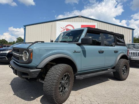 Used 2021 Ford Bronco Black Diamond AWD/4WD image 6