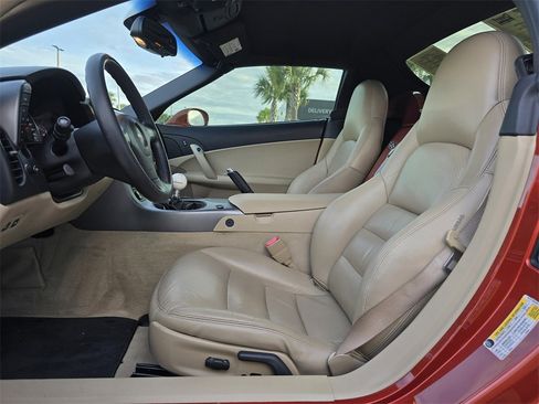 Used 2006 Chevrolet Corvette Convertible w/ Preferred Equipment Group image 19