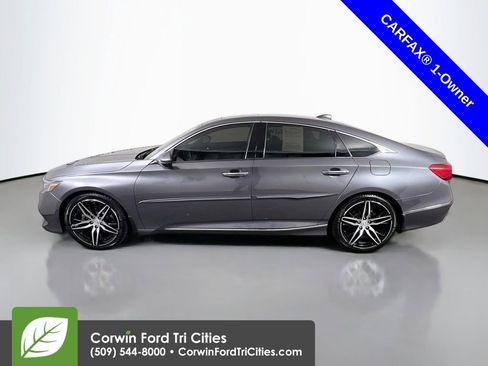 Used 2021 Honda Accord Touring image 6