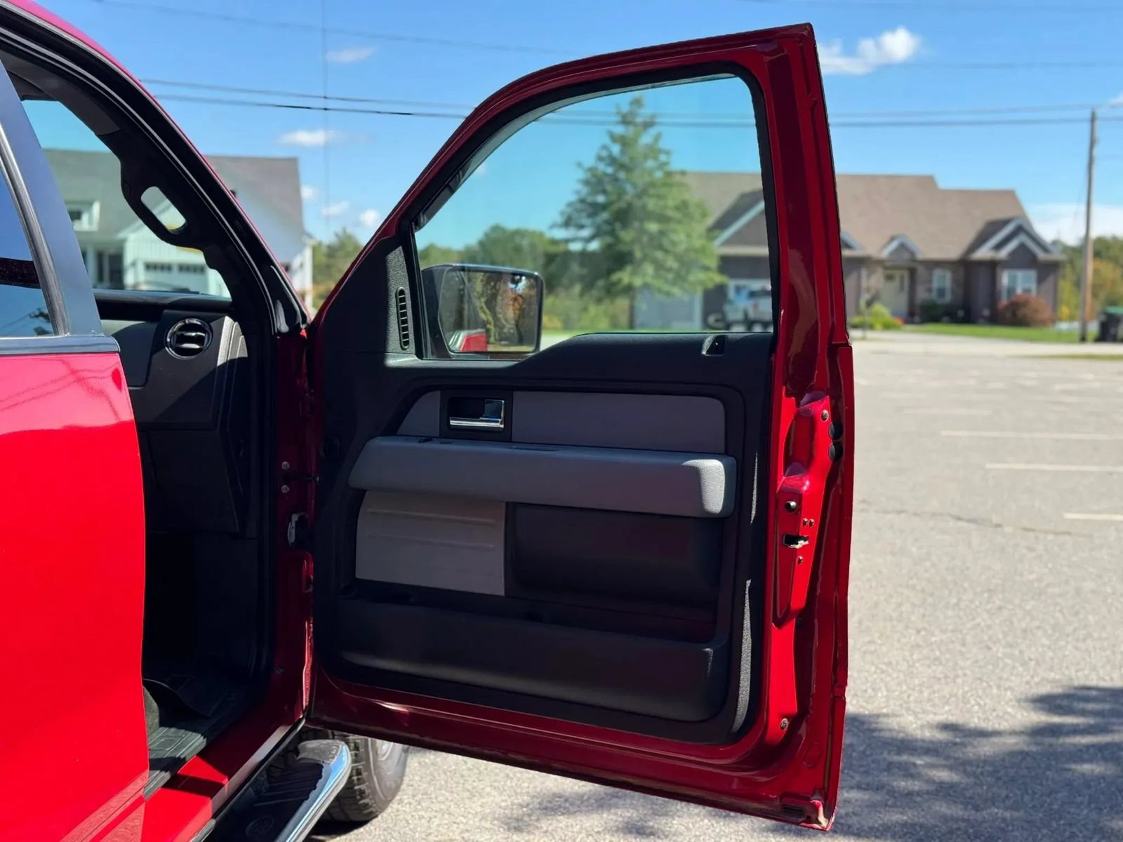 Used 2012 Ford F150 XLT w/ XLT Chrome Pkg RWD image 18