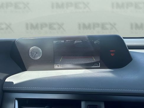 Used 2020 Lexus UX 200 w/ Premium Package FWD image 13