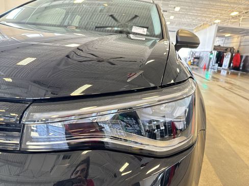 Used 2025 Volkswagen Taos S image 25