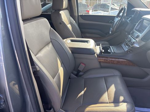 Used 2019 Chevrolet Tahoe Premier image 17