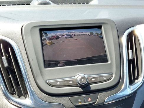 Used 2023 Chevrolet Equinox LT FWD image 15