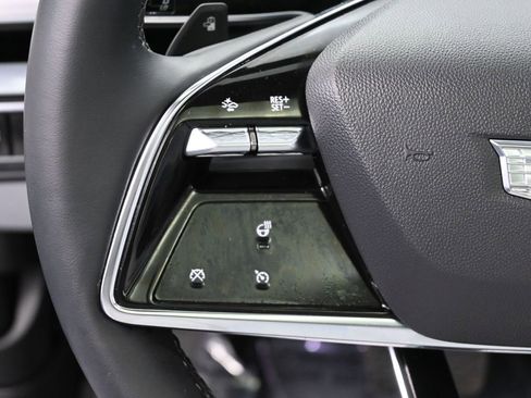 Used 2024 Cadillac Lyriq Luxury image 29