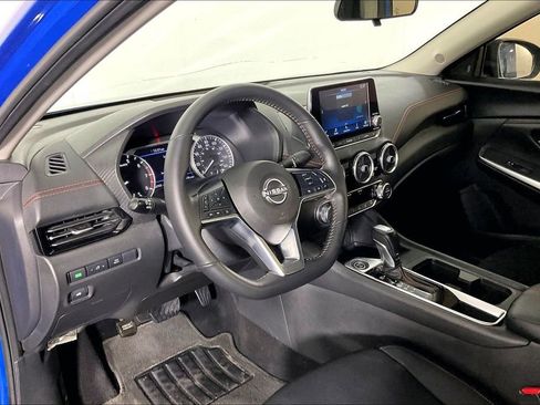 Used 2024 Nissan Sentra SR FWD image 18