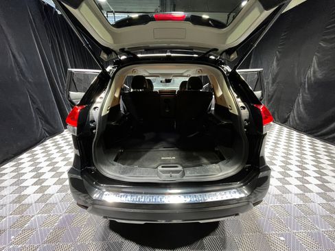 Used 2018 Nissan Rogue SL w/ Premium Package image 34