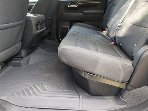 Used 2023 Chevrolet Silverado 1500 RST image 26