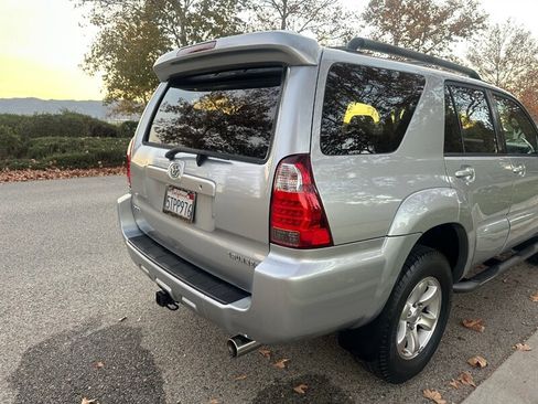 Used 2006 Toyota 4Runner Sport image 4