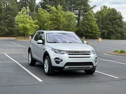 Used 2018 Land Rover Discovery Sport HSE image 1