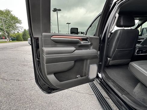 Used 2024 GMC Sierra 2500 Denali w/ Denali Reserve Package AWD/4WD image 28