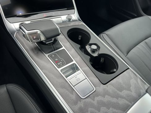 Used 2025 Audi A6 3.0T Premium w/ Convenience Plus Package image 17