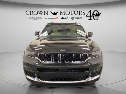 Used 2023 Jeep Grand Cherokee L Limited w/ Luxury Tech Group II AWD/4WD image 10