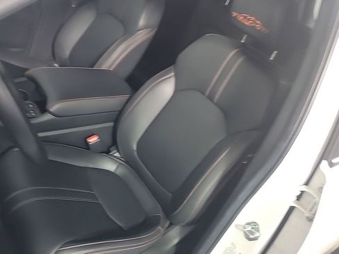 Certified 2025 Honda Pilot TrailSport image 19