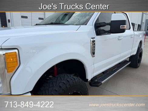 Used 2017 Ford F250 XLT w/ XLT Premium Package AWD/4WD image 39