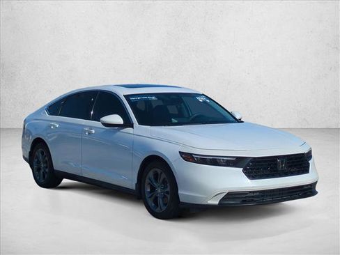 Used 2024 Honda Accord EX image 3