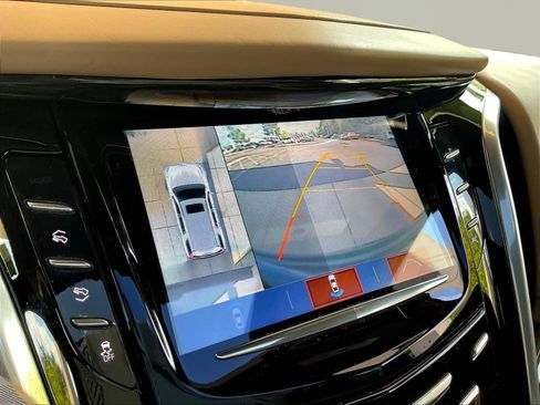 Used 2020 Cadillac Escalade Platinum AWD/4WD image 14