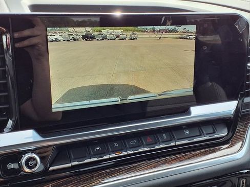 New 2026 GMC Sierra 1500 Elevation image 9