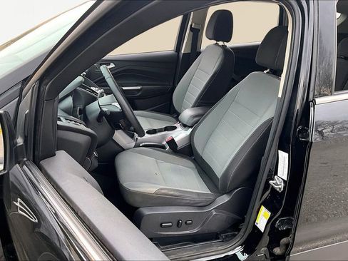 Used 2016 Ford Escape SE w/ Equipment Group 201A image 25