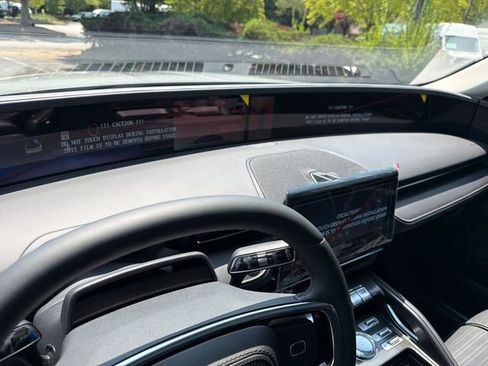 New 2026 Lincoln Nautilus Reserve AWD/4WD image 28