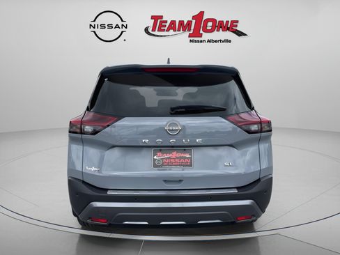 Used 2023 Nissan Rogue SL w/ SL Premium Package FWD image 7