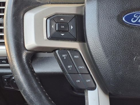 Used 2017 Ford F350 Lariat w/ Lariat Value Package AWD/4WD image 24