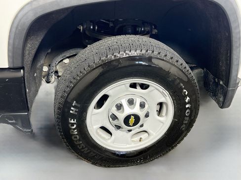 Used 2021 Chevrolet Silverado 2500 W/T RWD image 13