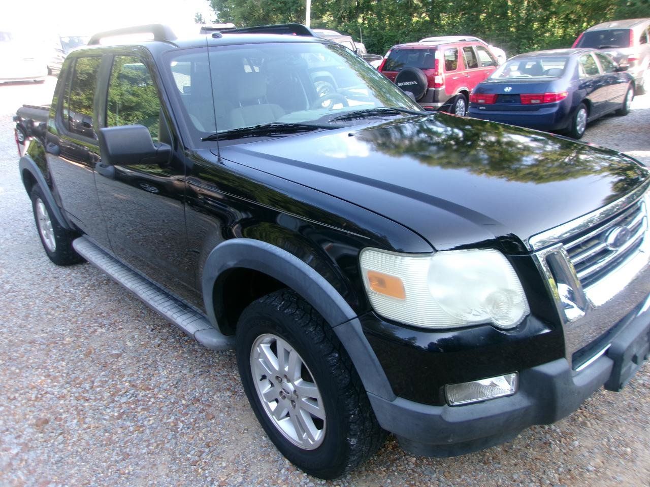 Used 2007 Ford Explorer Sport Trac XLT RWD image 3