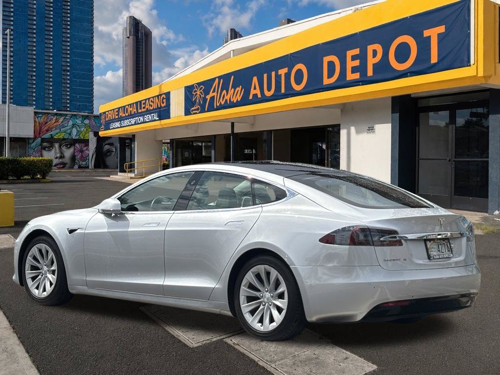Used 2017 Tesla Model S 75 RWD image 3