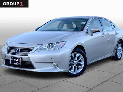 Used 2013 Lexus ES 300h Hybrid w/ Luxury Pkg