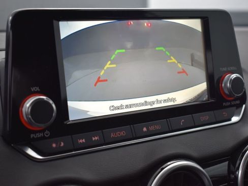 Used 2025 Nissan Sentra S image 30